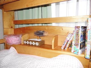 三段ベッド (3).JPG
