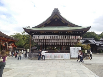 八坂神社 (7).JPG